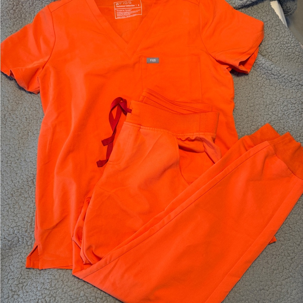 Figs Vibrant Orange Scrub Top